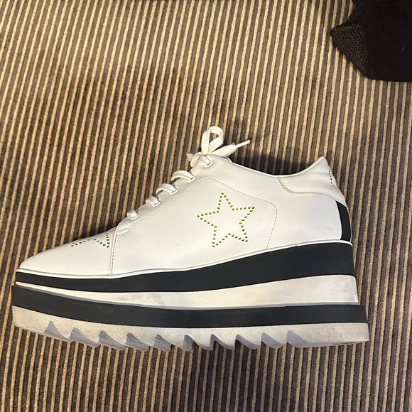 Stella McCartney White Star Sneakers - Picture 2 of 14